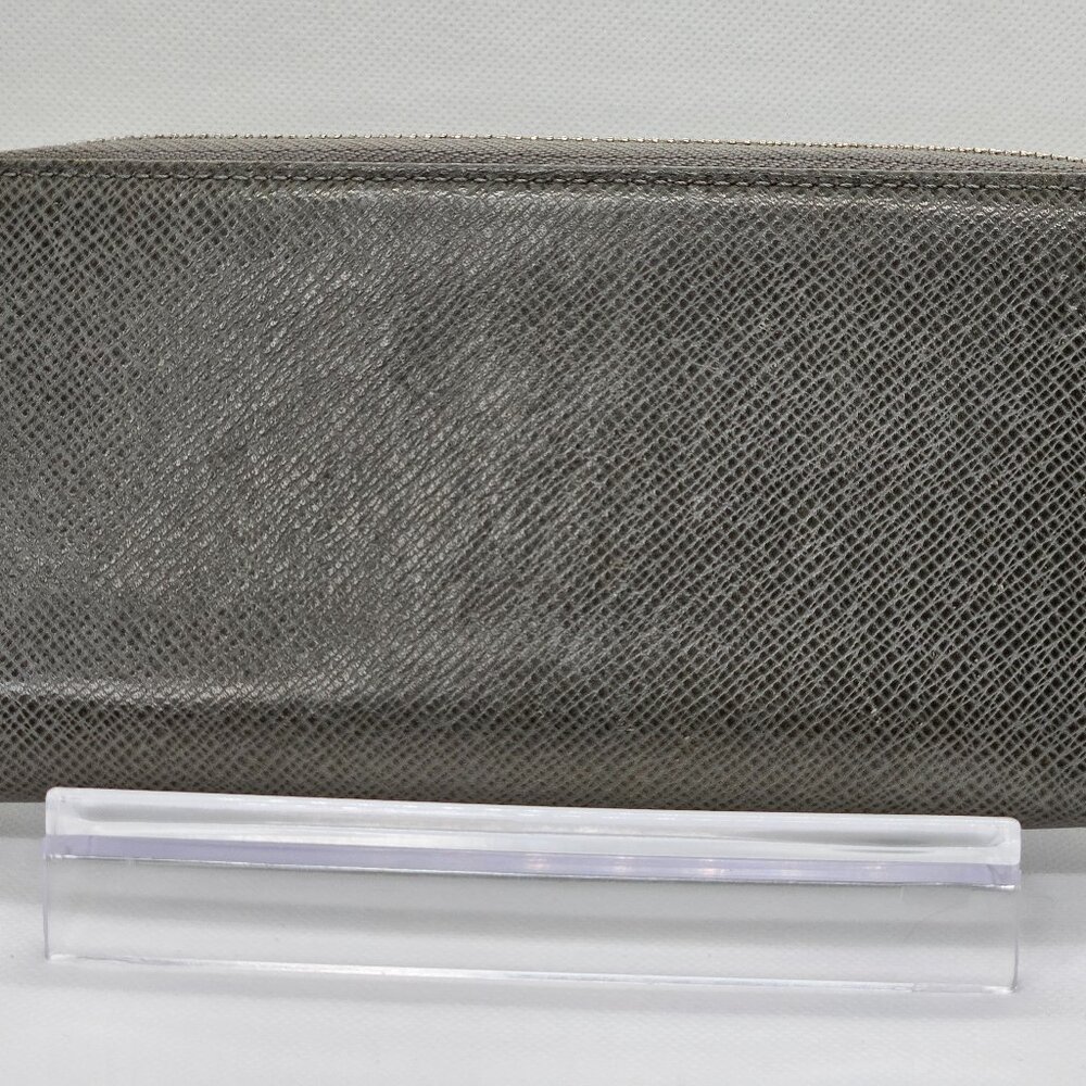Louis Vuitton Zippy Vertical Taiga Long Wallet Ardoise
